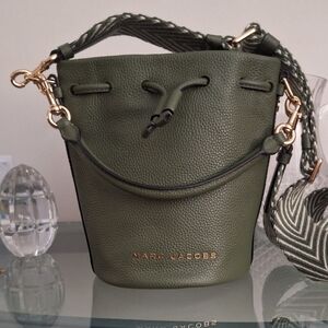 Marc Jacobs Groove Olive Green Bucket Bag 9x9x6